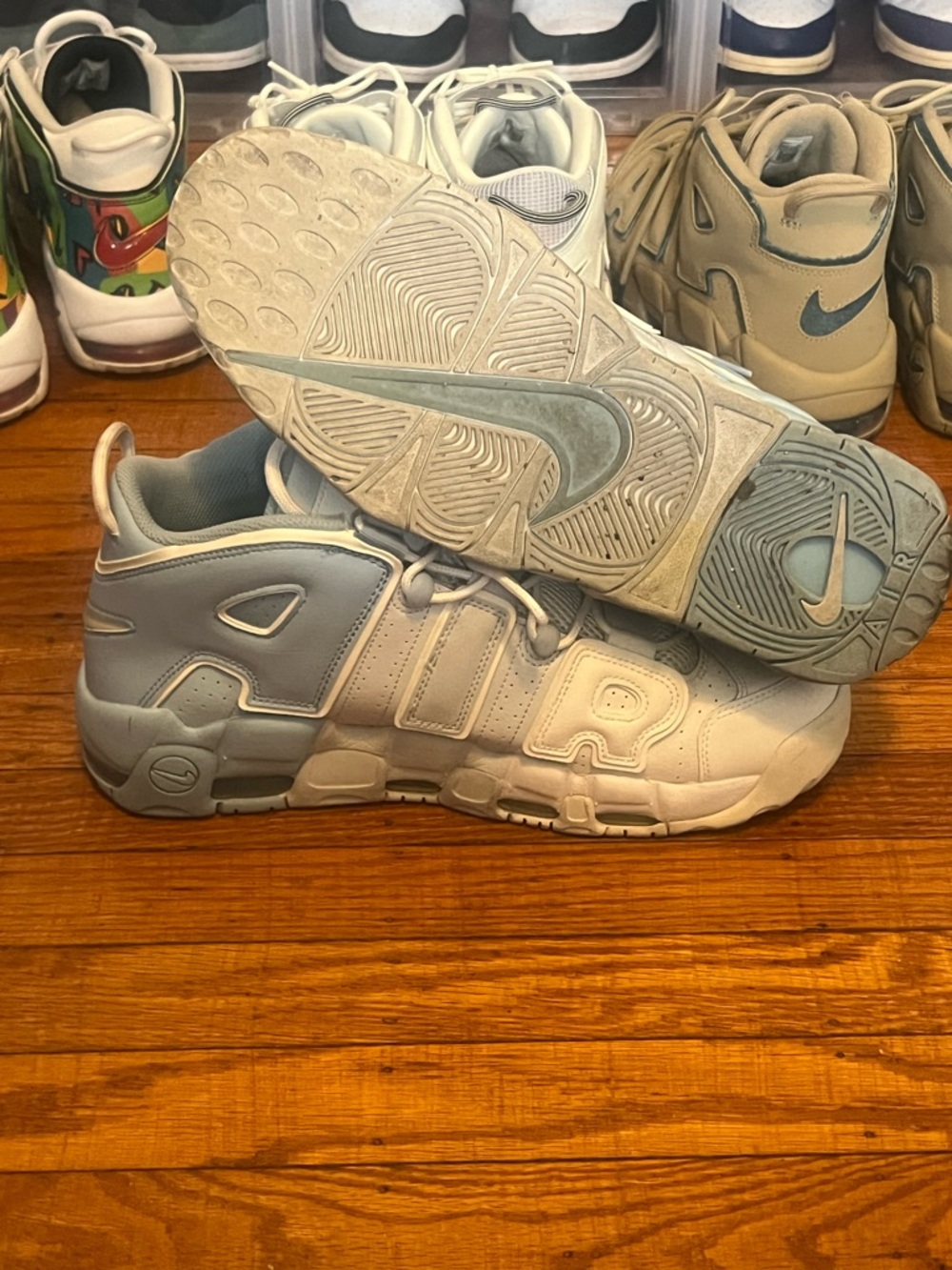 Nike uptempos - Picture 11 of 12